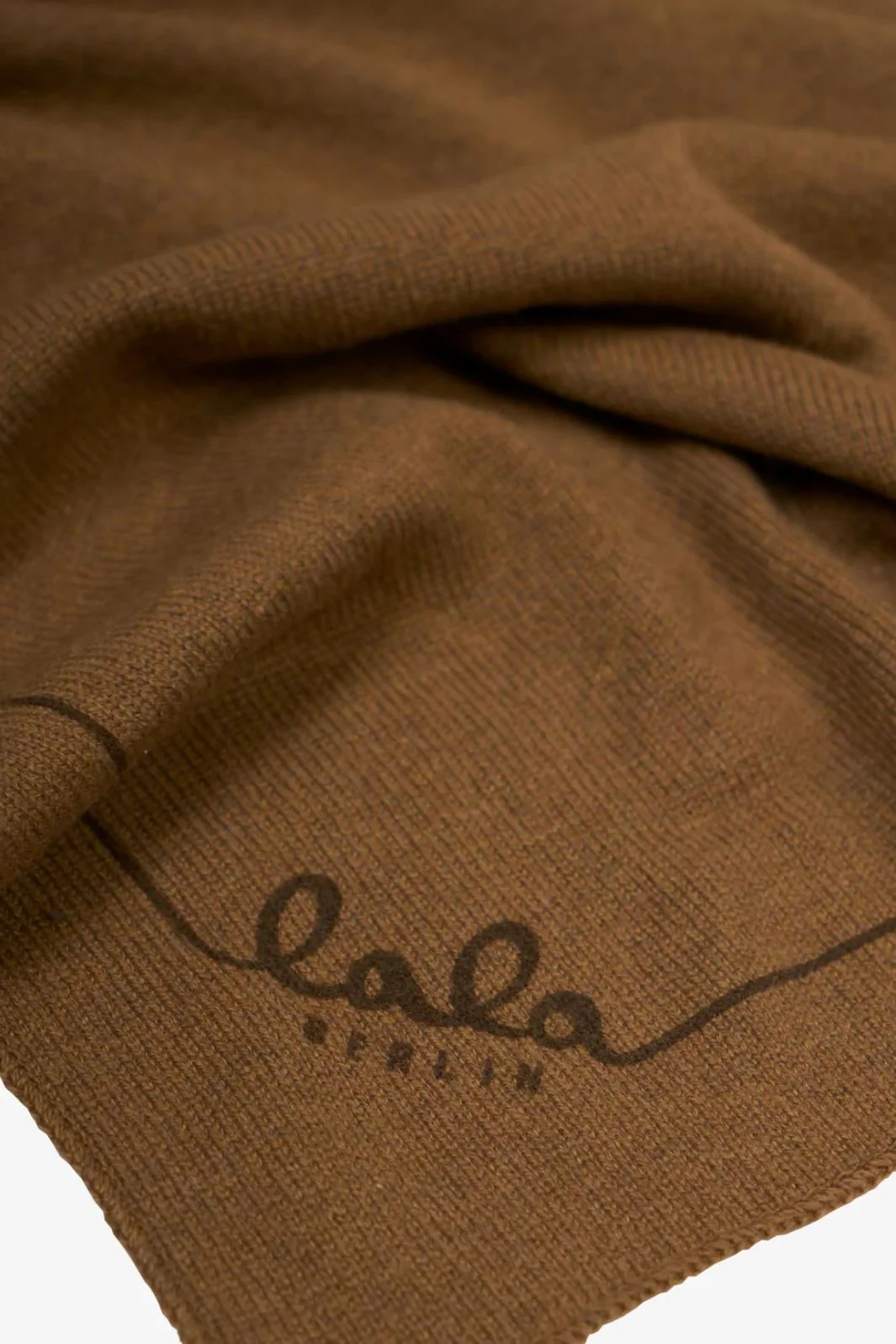 Lala Berlin - Triangle Solid M - mocca - Image 3