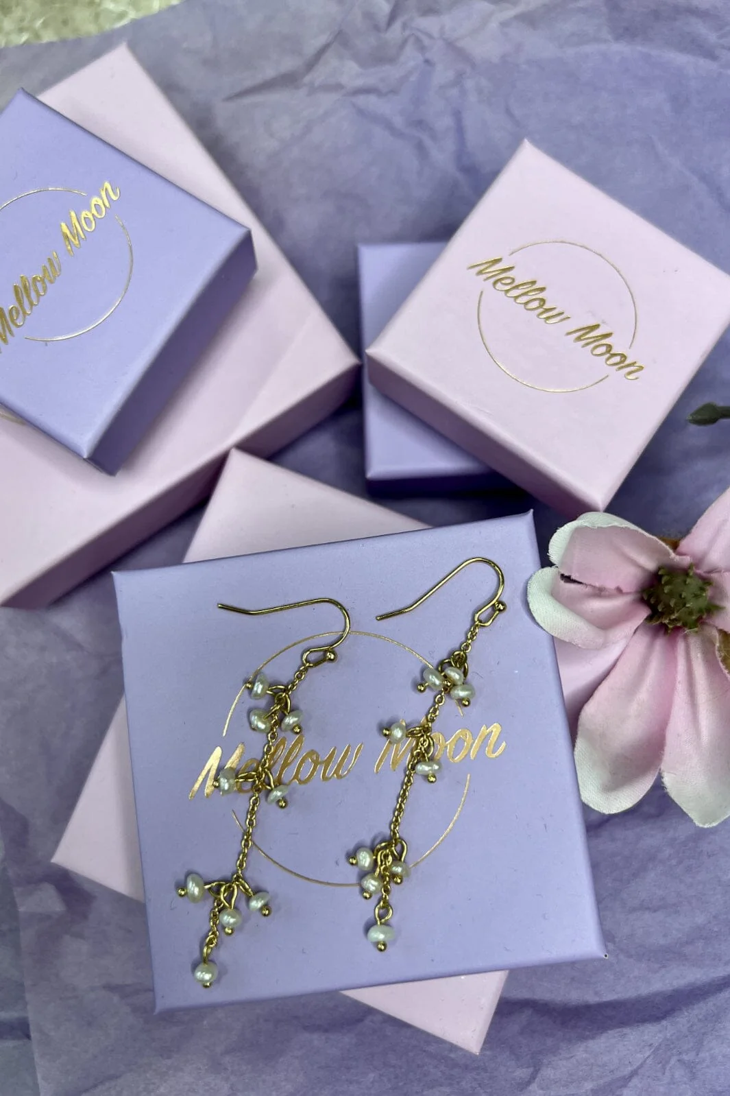 Mellow Moon - Kæde- Øreringe Med Ferskvandsperler - Forgyldt Messing - Image 3