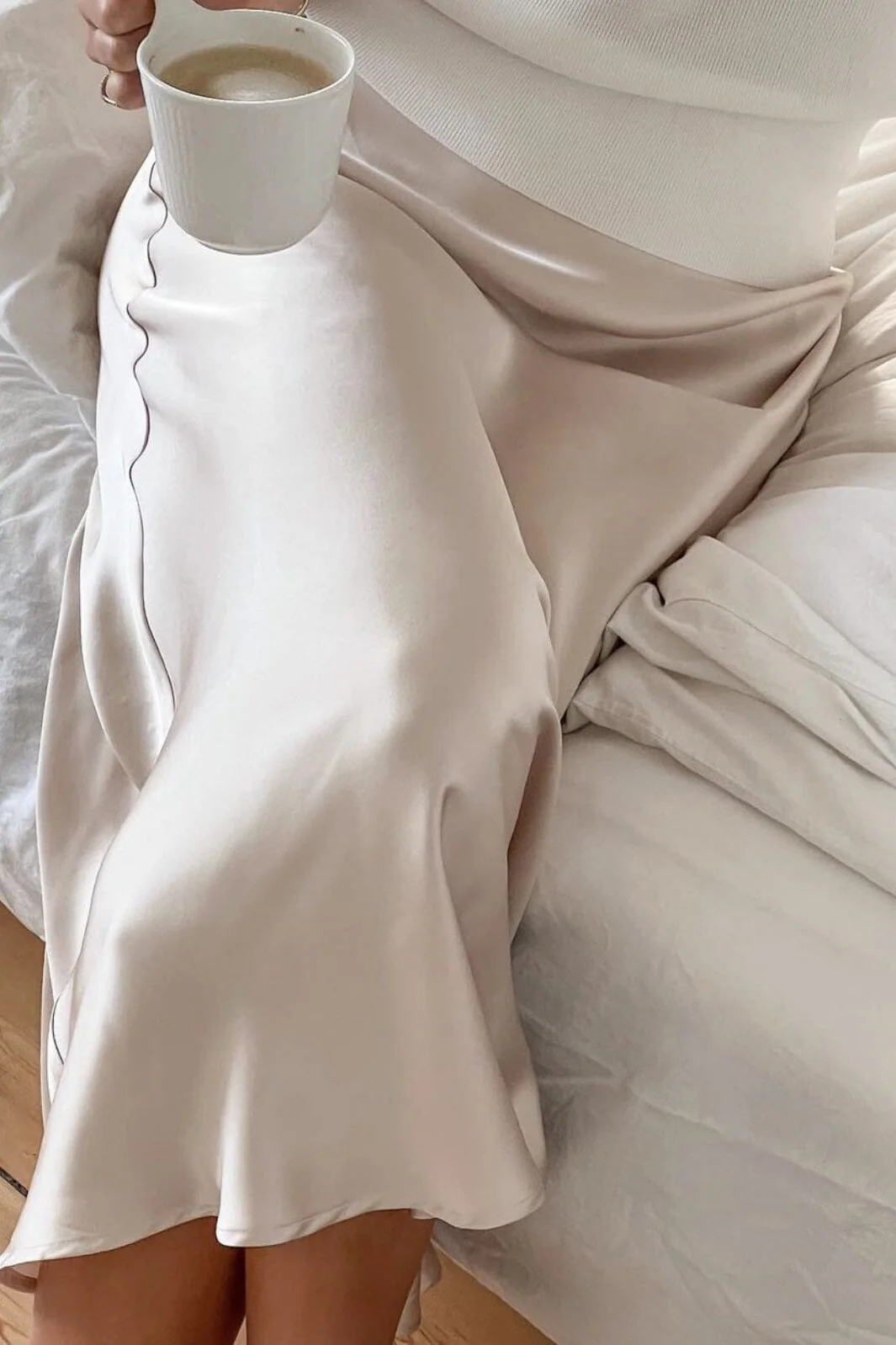 Neo Noir - Bovary Skirt - Champagne - Image 8