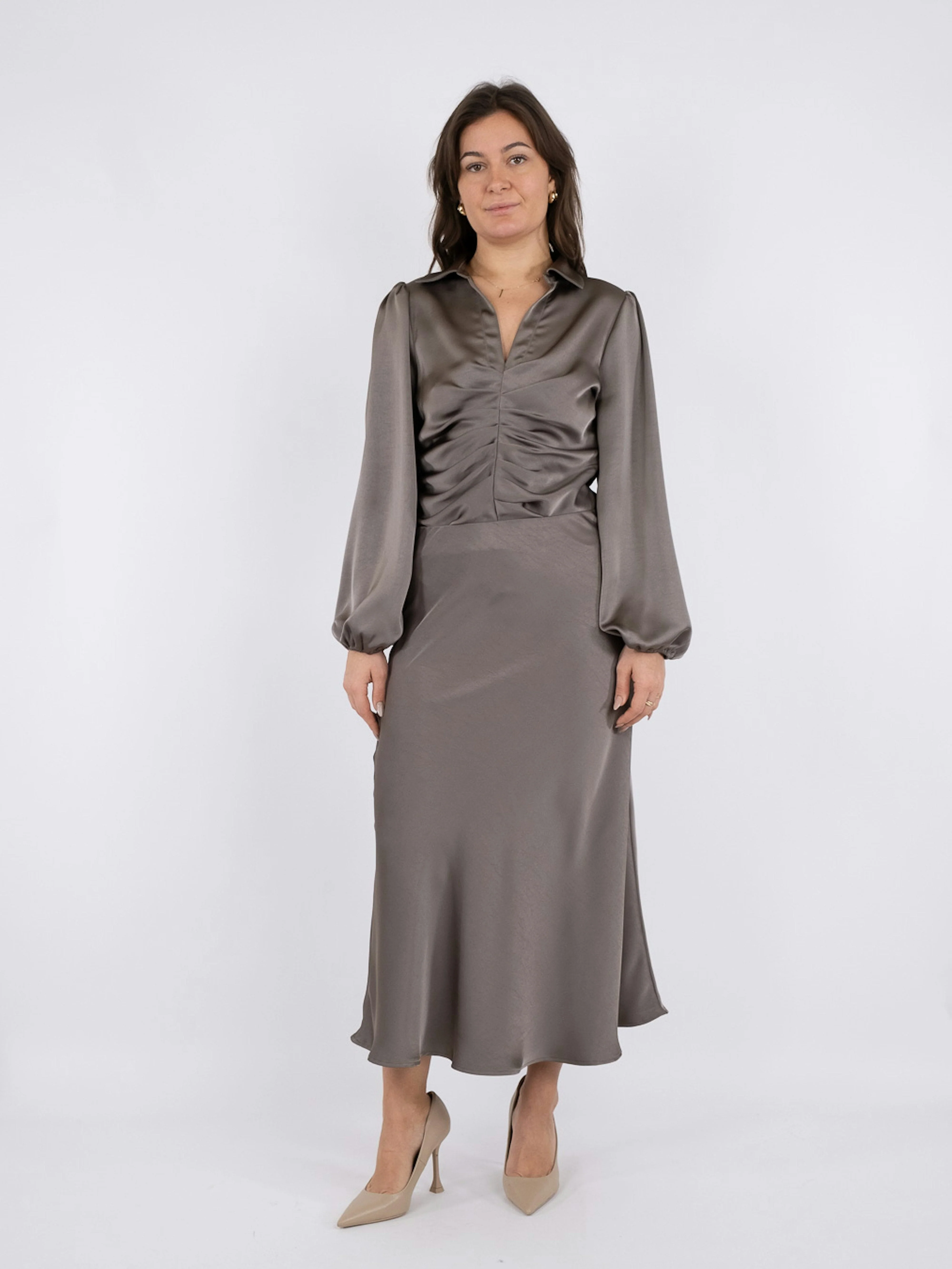 Neo Noir - Bovary Skirt - Warm Grey - Image 8