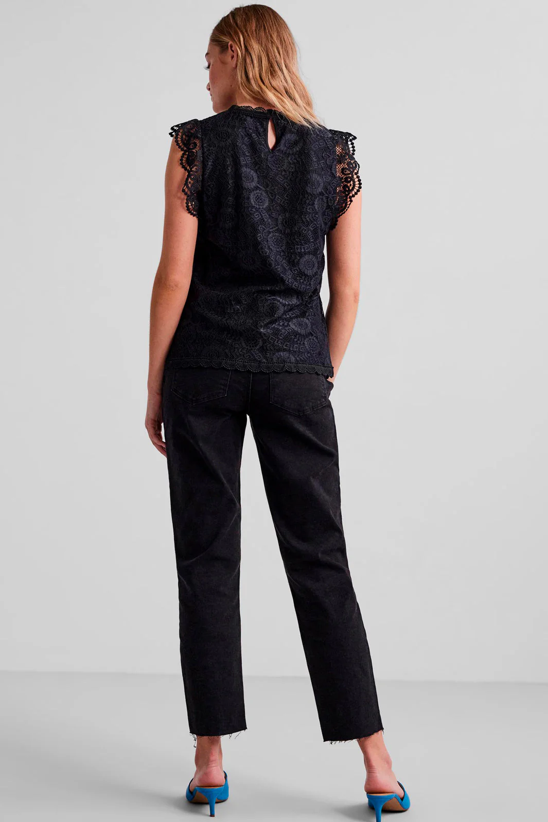 Pieces - PcOlline Sl Lace Top - Black - Image 3