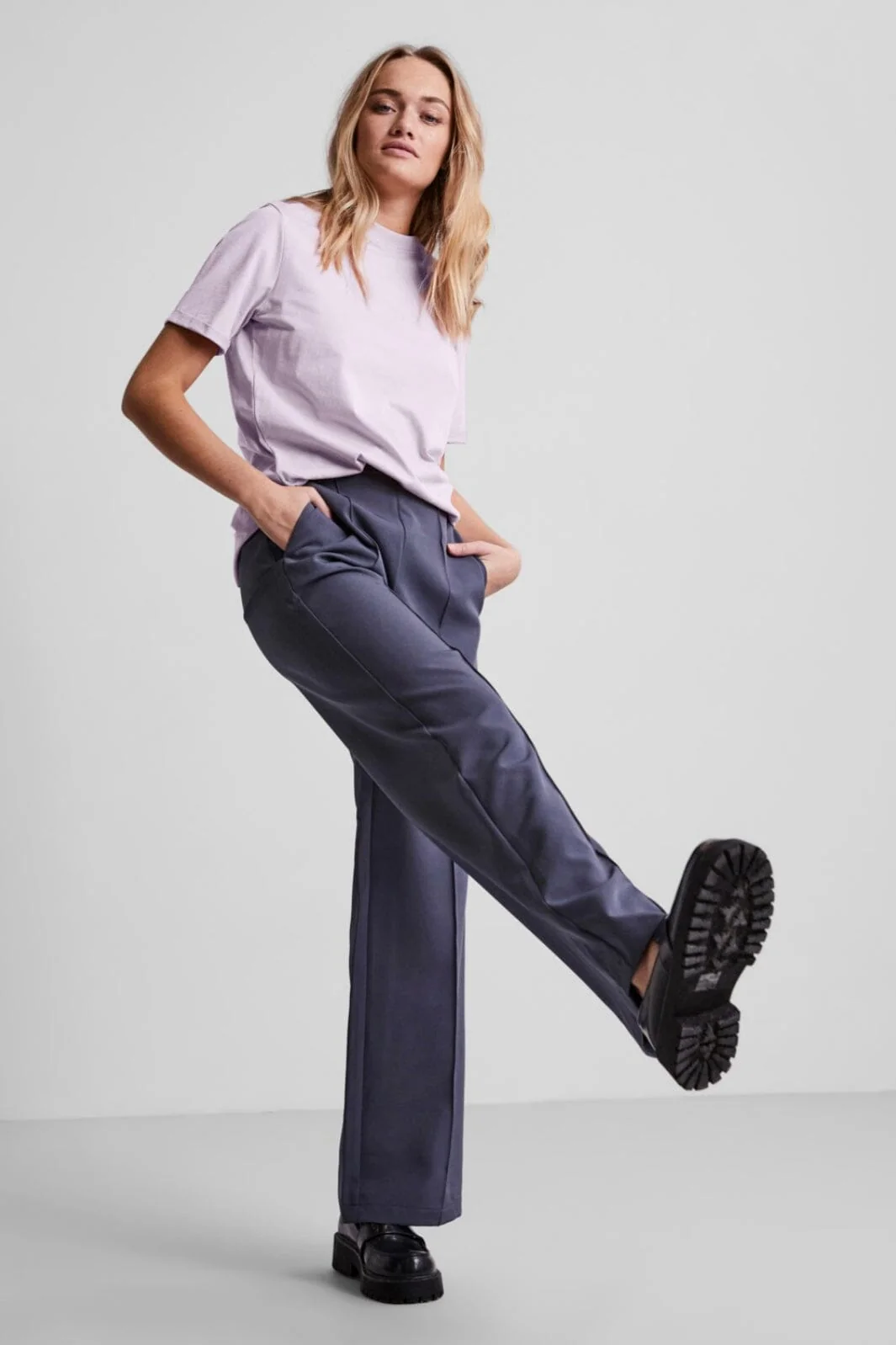 Pieces - Pcria Ss Fold Up Solid Tee - Lavendula - Image 3